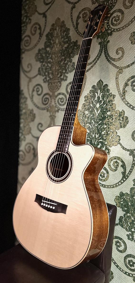 Maton Masterbuilt L.E. May - Aussteller
