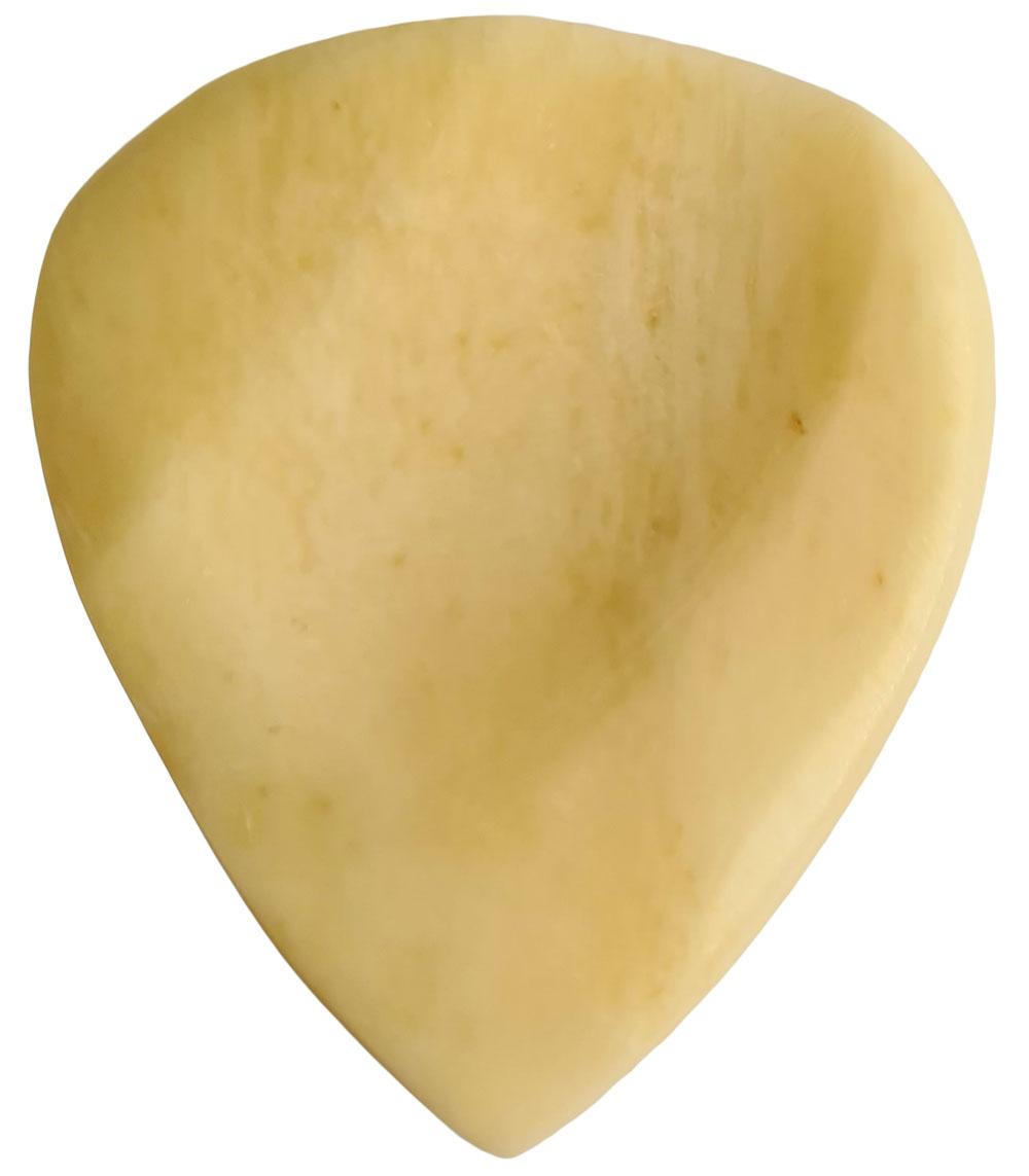 Maybach Cream Bone Pick